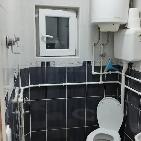Apartment Small Private Bathroom Wi-fi