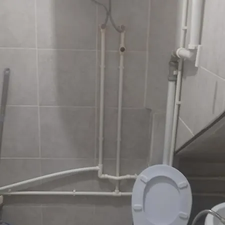 Small Private Bathroom Wi-fi * Belgrade
