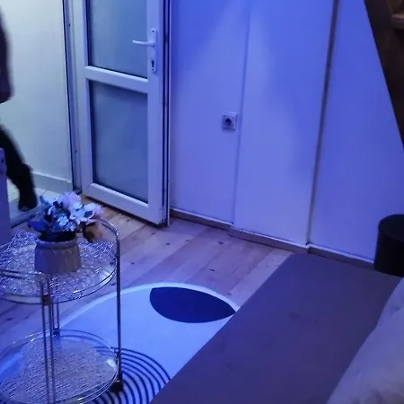 Appartamento Small Private Bathroom Wi-fi